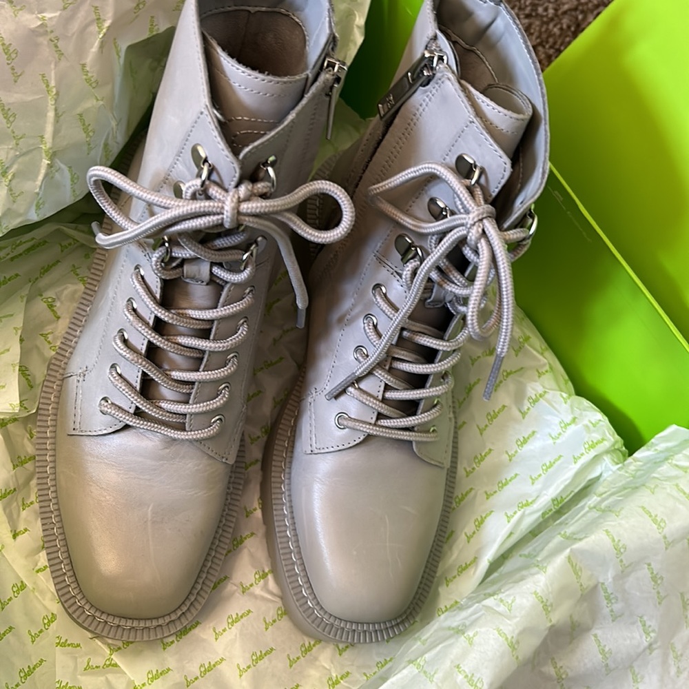 Sam Edelman boots NWT and box - Picture 3 of 4